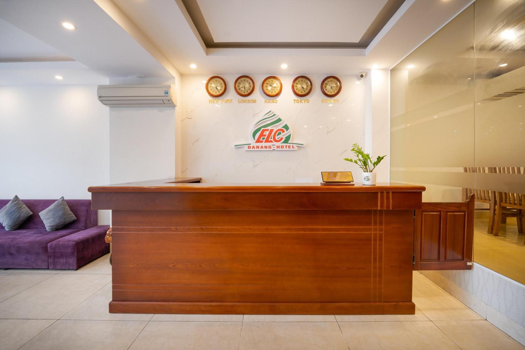 Twilight Beach Hotel Da Nang Exterior photo