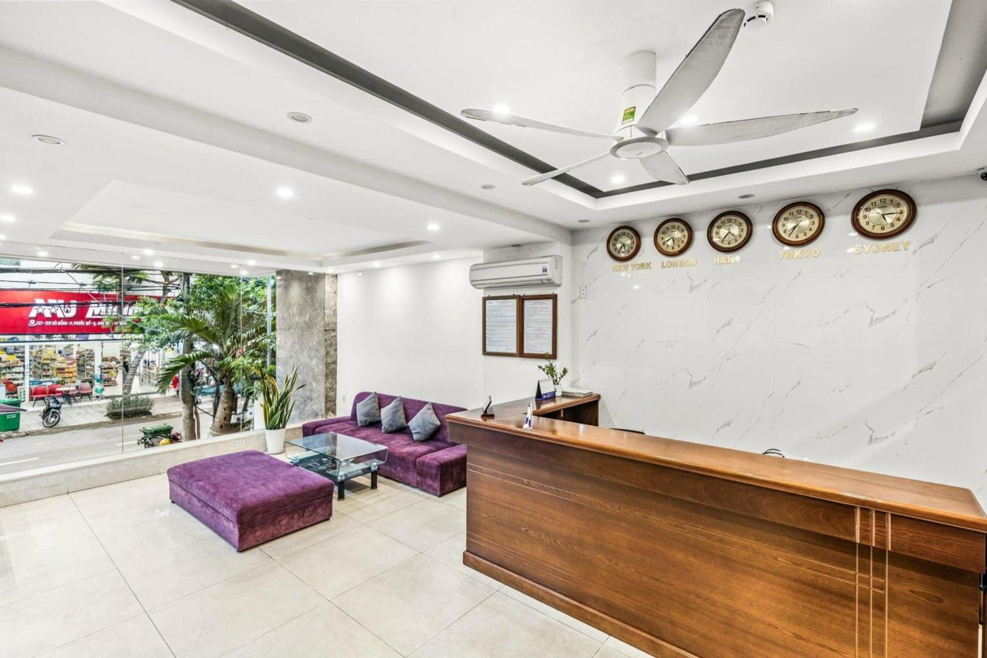Twilight Beach Hotel Da Nang Exterior photo