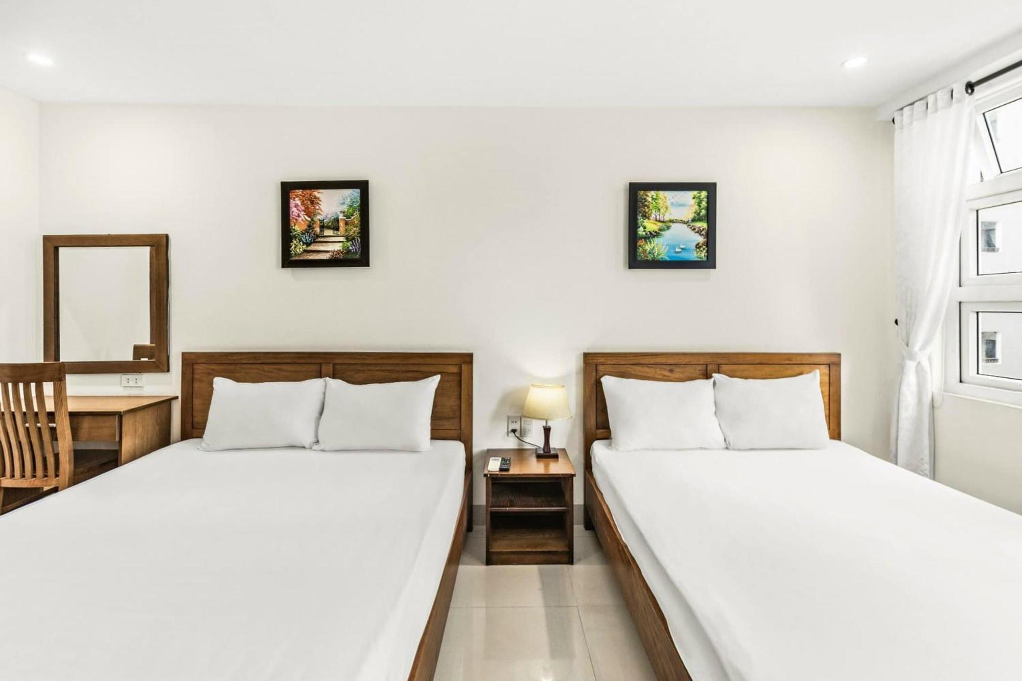 Twilight Beach Hotel Da Nang Exterior photo